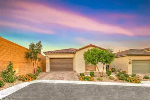9980 Canyon Field Ave, Las Vegas, NV 89166