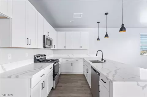 1119 Laurel Ave, Las Vegas, NV 89104
