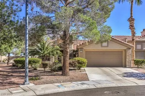 9901 Hemet Dr, Las Vegas, NV 89134