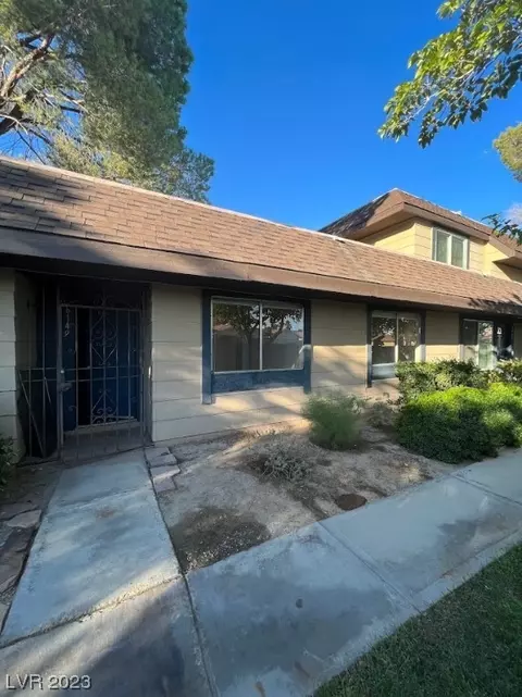 6149 Meadowhaven Ln, Las Vegas, NV 89103
