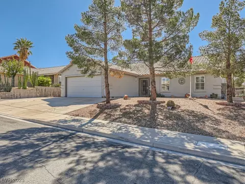 921 River Mountain Dr, Henderson, NV 89015