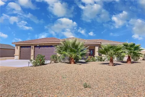 940 E Kiowa St, Pahrump, NV 89048