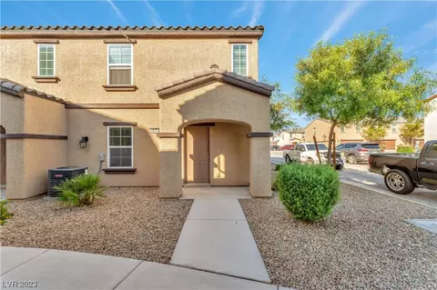 4612 Pencester St, Las Vegas, NV 89115