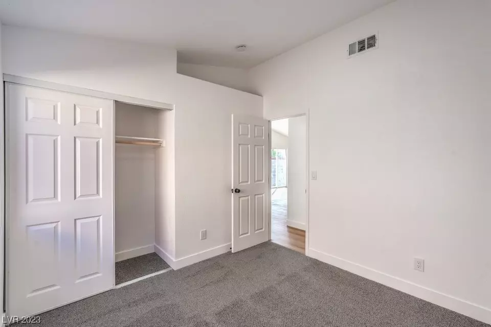  131 Arbor Creek Ct, Las Vegas, NV 89123 photo 27