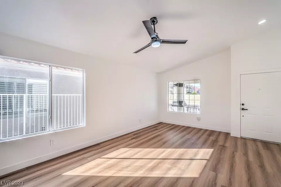  131 Arbor Creek Ct, Las Vegas, NV 89123 photo 9