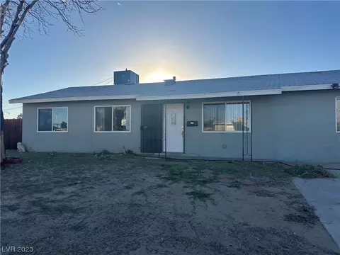 712 Salem Dr, Las Vegas, NV 89107