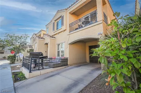9061 Hombard Ave, Las Vegas, NV 89148