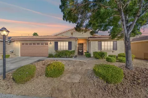 8212 Rusty Sandstone Ct, Las Vegas, NV 89131