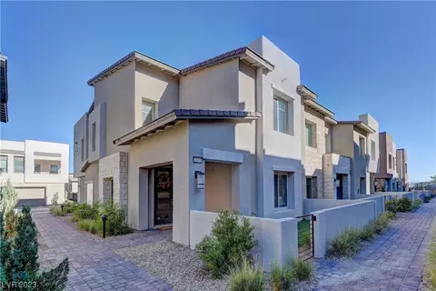 600 N Carriage Hill Dr #1105, Las Vegas, NV 89138