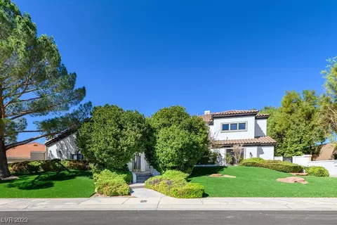 28 Sawgrass Ct, Las Vegas, NV 89113