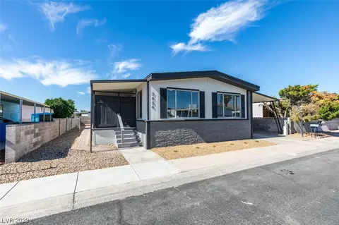 3539 Haleakala Dr, Las Vegas, NV 89122