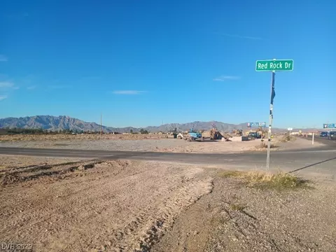 621 W Nevada Hwy 372, Pahrump, NV 89048
