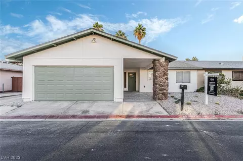 4733 Tierra Verde St, Las Vegas, NV 89122