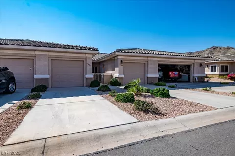 3227 Quail Song Dr, Laughlin, NV 89029