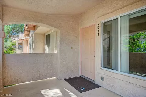 350 S Durango Dr #224, Las Vegas, NV 89145