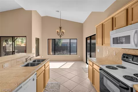 1419 Palm, Laughlin, NV 89029 photo 14