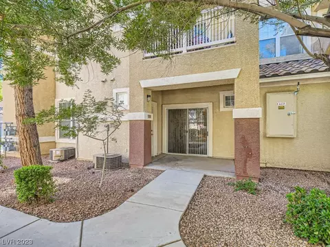 5855 Valley Dr #1067, North Las Vegas, NV 89031