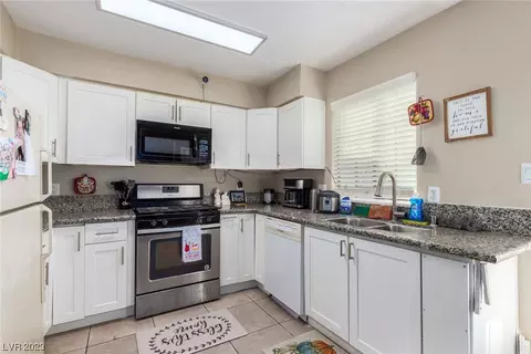 7086 Burcot Ave #E5, Las Vegas, NV 89156