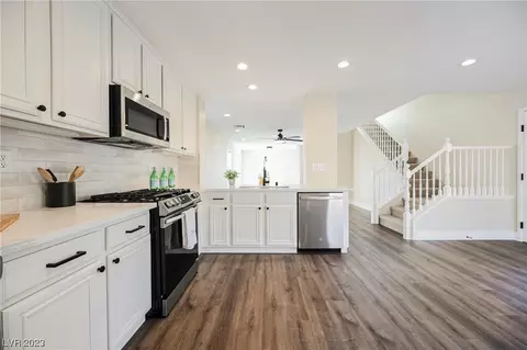 675 Magrath St, Las Vegas, NV 89178