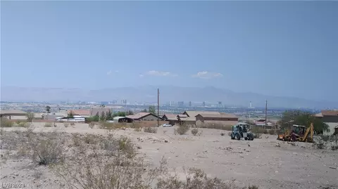 515 N Kiel St, Henderson, NV 89015