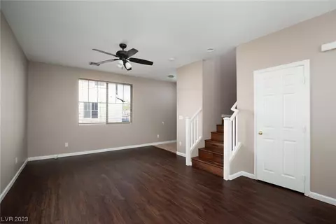 9913 Fountain Walk Ave, Las Vegas, NV 89149