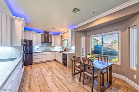 1480 Rancho Ridge Dr, Henderson, NV 89012