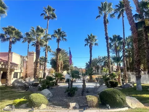 5150 S Jones Blvd #208, Las Vegas, NV 89118