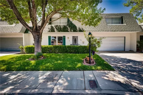 3597 Victory Ave, Las Vegas, NV 89121