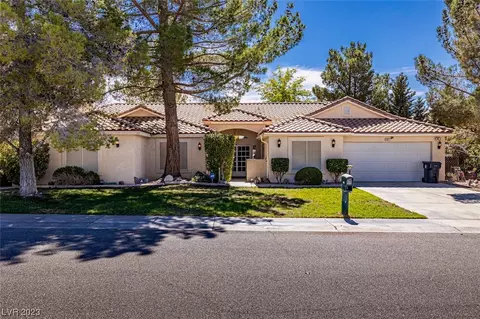 3631 E Burgundy Dr, Pahrump, NV 89048