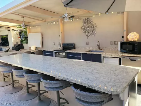 8175 Arville St #311, Las Vegas, NV 89139