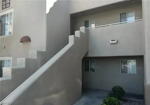1900 Rio Canyon Ct #202, Las Vegas, NV 89128