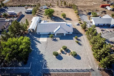 1351 W Hickory St, Pahrump, NV 89048