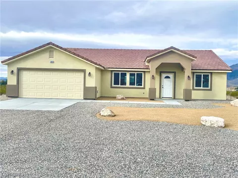 5880 Genoa Ave, Pahrump, NV 89060
