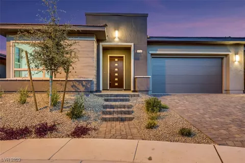6758 Regency Ridge Ct, Las Vegas, NV 89148