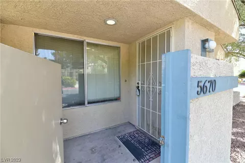 5670 Vineyard Ln #0, Las Vegas, NV 89110