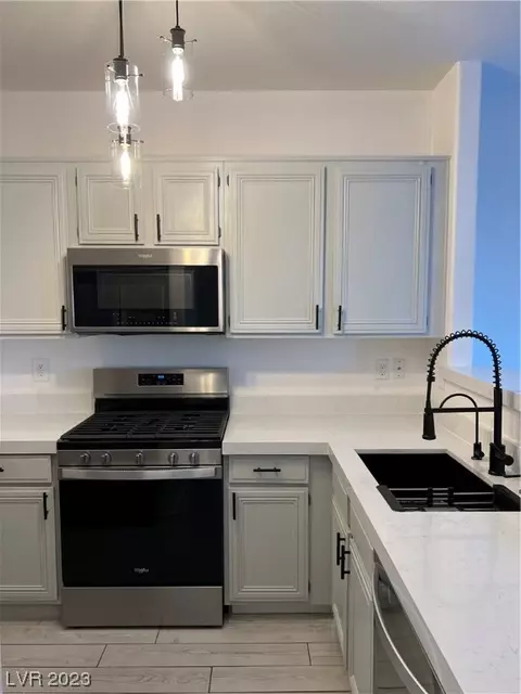 7107 S Durango Dr #116, Las Vegas, NV 89113