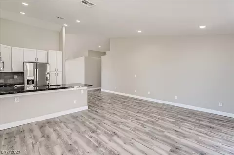 130 Cloudcrest Dr, Henderson, NV 89015 photo 9