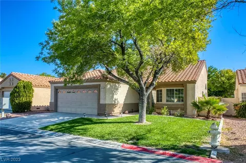 5452 Desert Valley Dr, Las Vegas, NV 89149