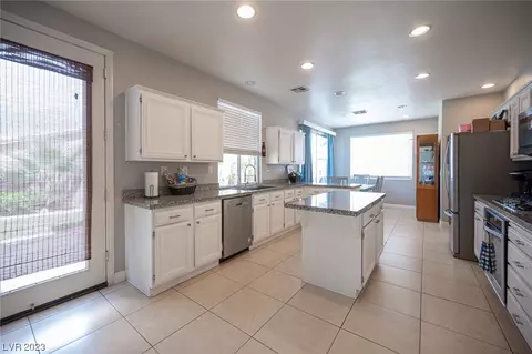 2415 Brockton Way, Henderson, NV 89074