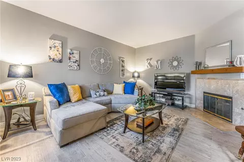 5250 S Rainbow Blvd #1019, Las Vegas, NV 89118