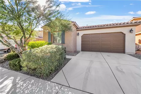 6721 Dome Rock St, North Las Vegas, NV 89084