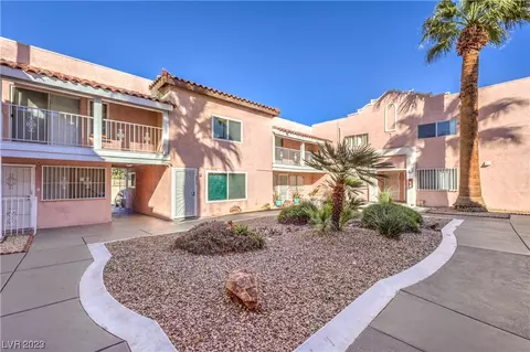 2270 E Desert Inn Rd #49, Las Vegas, NV 89169