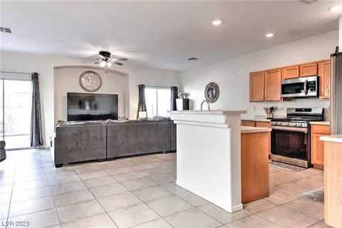 6060 Golden Corral Trl #103, Henderson, NV 89011