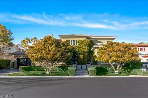 10404 Mansion Hills Ave, Las Vegas, NV 89144