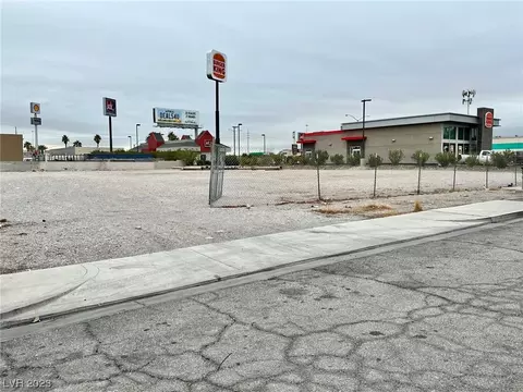 4355 N Production Ct, North Las Vegas, NV 89115