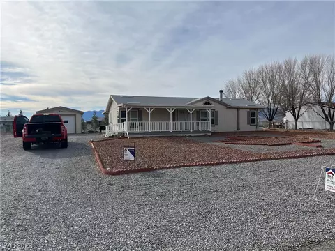2471 Quebec St, Pahrump, NV 89048