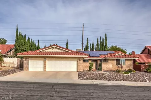 8348 Viceroy Ln, Las Vegas, NV 89117