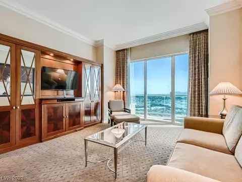 145 E Harmon Ave #3302, Las Vegas, NV 89109