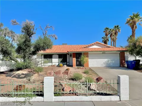 401 Holcomb Cir, Las Vegas, NV 89107