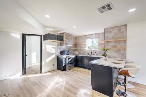 1415 Francis Ave, Las Vegas, NV 89104
